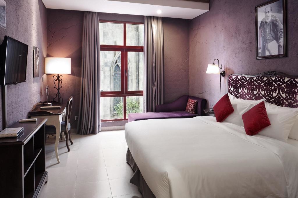 Mercure Banahills French Village Hotel