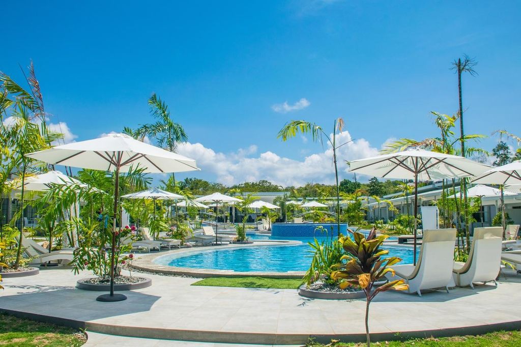 Marina Point Bay Resort 