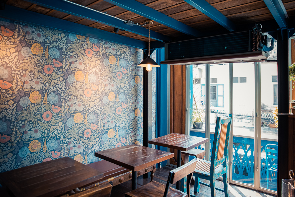 Blue Whale Cafe