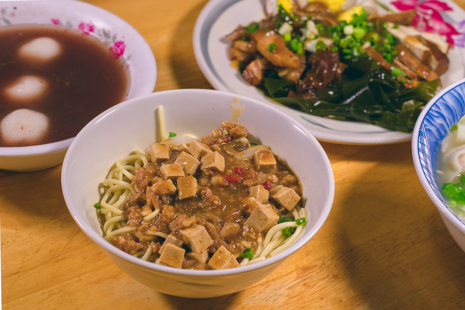 談天樓 炸醬乾麵
