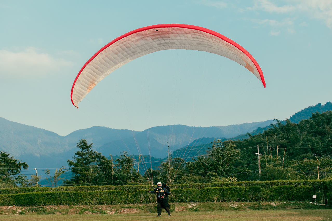 虎頭山飛行傘