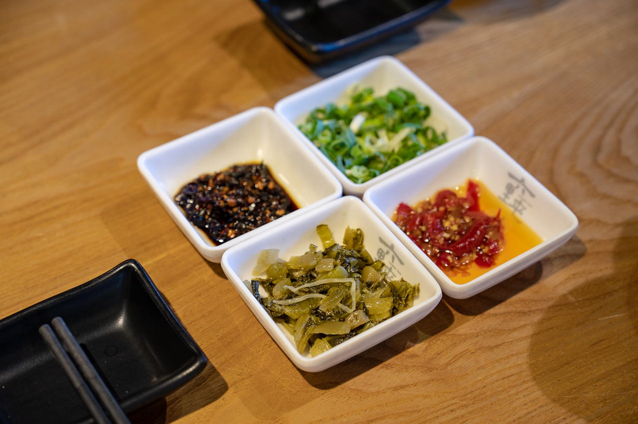 六里屯麵食專家