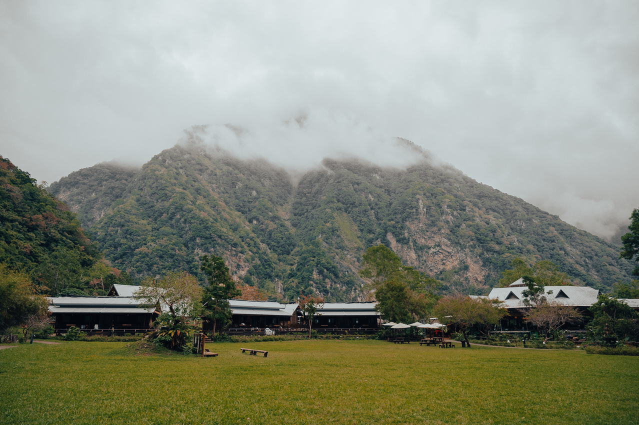 太魯閣山月村