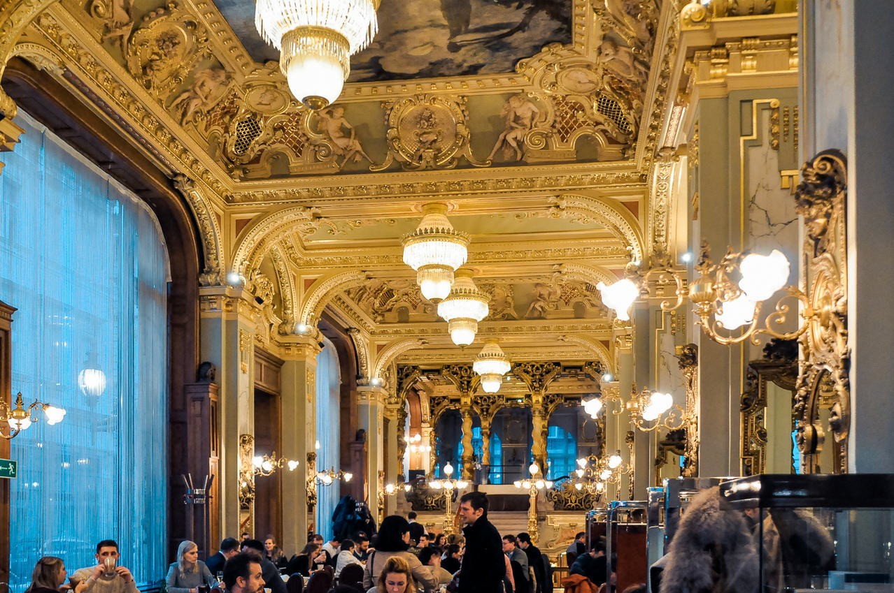 New York Cafe