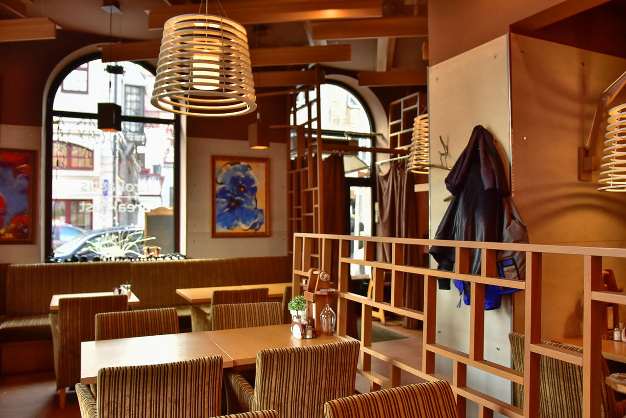 Golden Coffee 里加美食