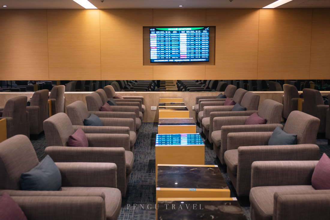 跟著Pengu Travel 開箱高雄華航貴賓室：靜謐的商務休息區體驗