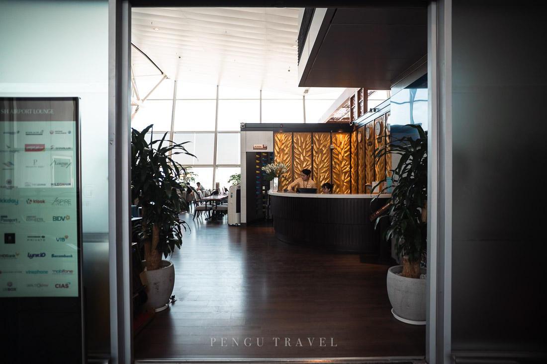 河內機場 SH Premium Lounge 入口外
