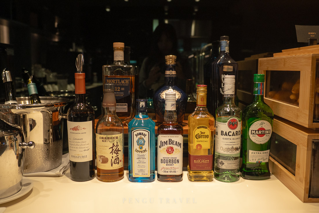 桃園機場星宇航空貴賓室酒水區