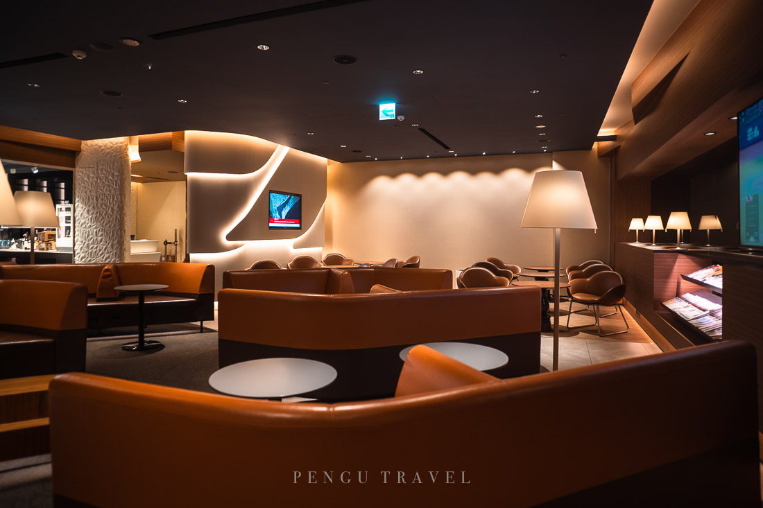 PENGU 評價桃機一航 Galactic Lounge｜人少時舒適，人多時考驗耐心
